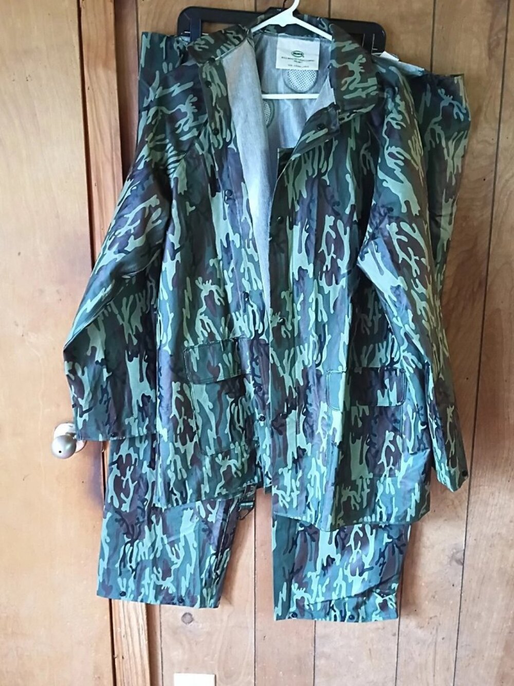 Mens Boss Manufacturing Camo Rain Suit Jacket Overalls XL Waterproof Hunting